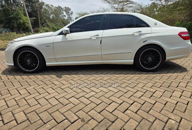 Mercedes-Benz E250 2012 White