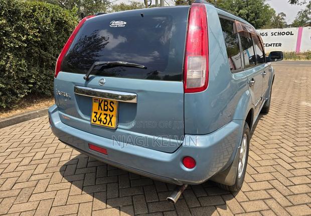 Nissan X-Trail 2006 Blue
