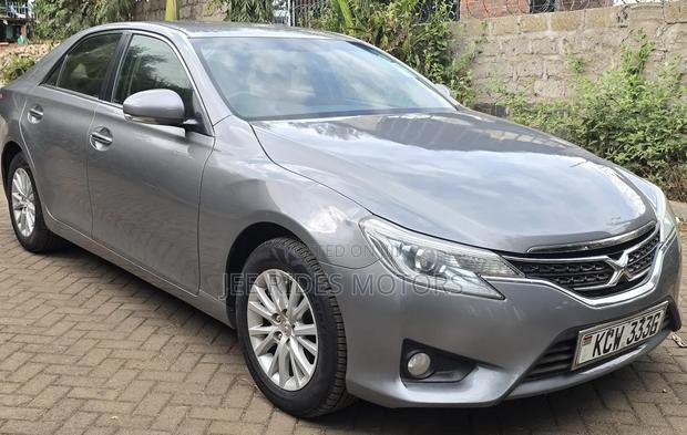 Toyota Mark X 2013 Gray