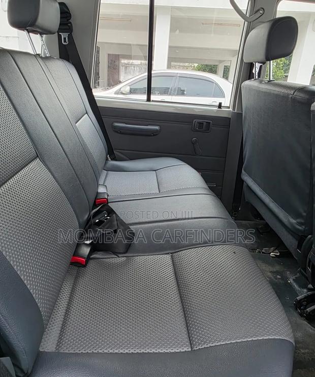 Toyota Land Cruiser 2021 White