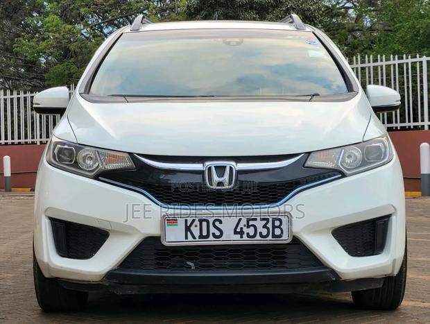 Honda Fit 2017 White