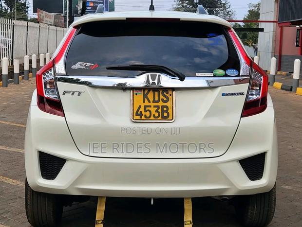 Honda Fit 2017 White