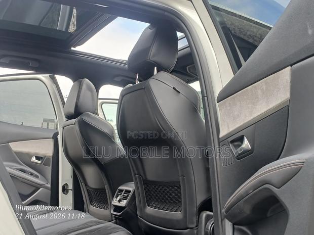 Peugeot 3008 2019 White