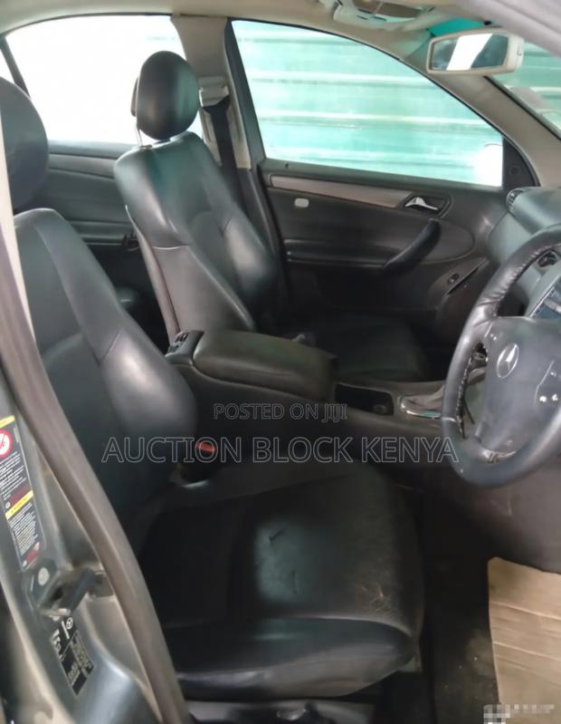 Mercedes-Benz C180 2004 Gray