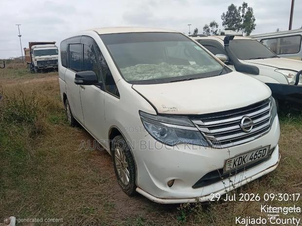 Nissan Serena 2015 White