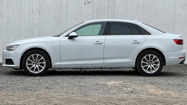 Audi A4 2019 White