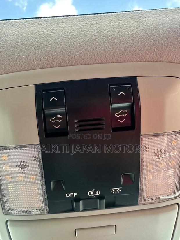 Toyota Land Cruiser Prado 2022 Black