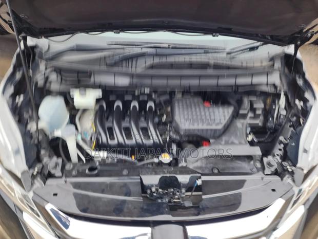 Nissan Serena 2019 Black
