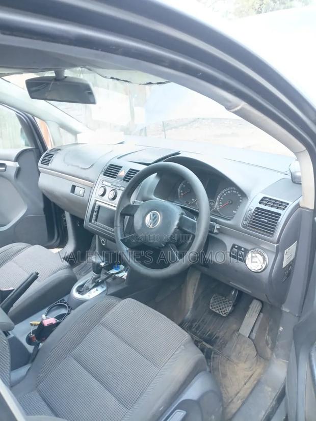 Volkswagen Touran 2003 Gray