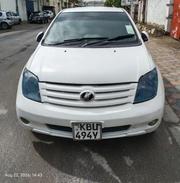 Toyota IST 2006 White for sale