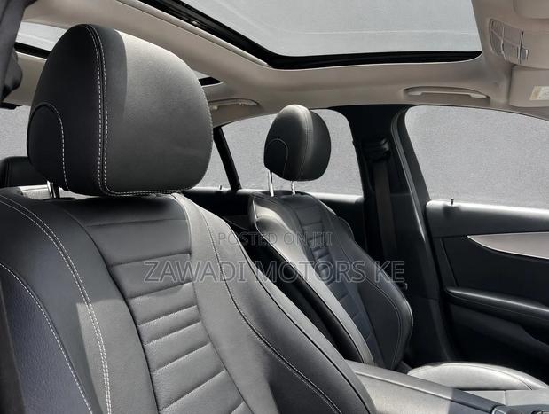 Mercedes-Benz E200 2019 Black