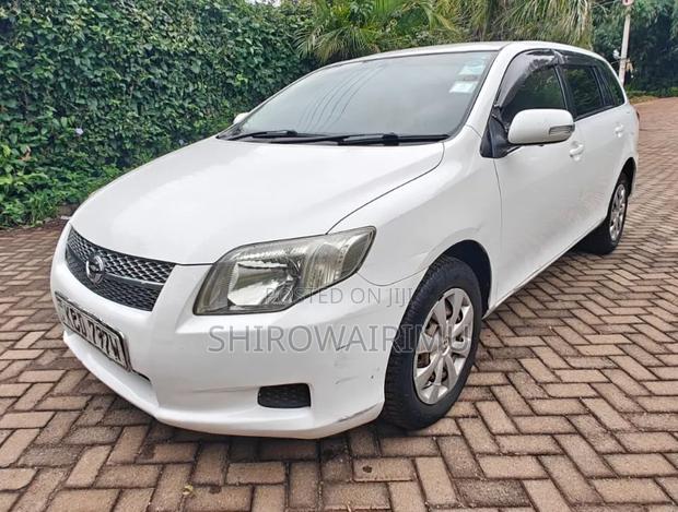 Toyota Corolla Fielder 2008 White
