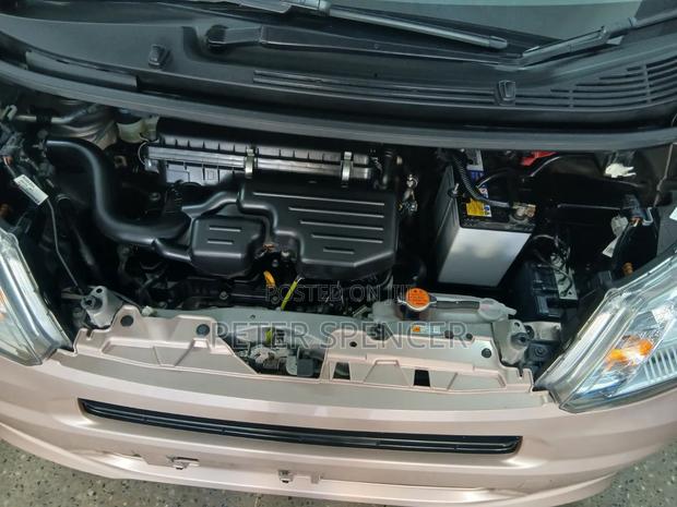 Daihatsu Move 2018 Brown