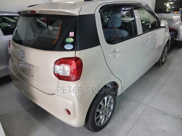 Daihatsu Boon 2019 White
