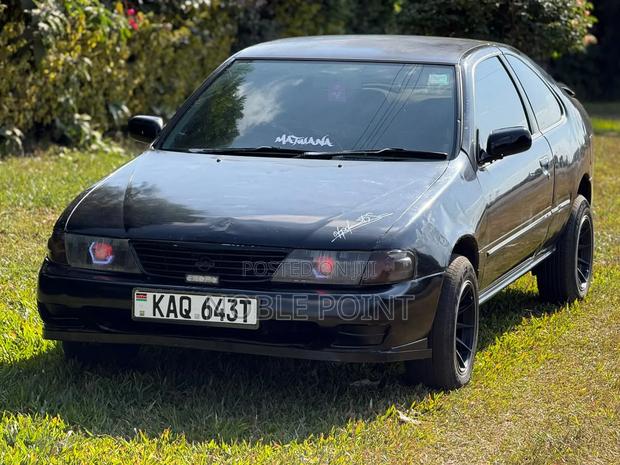 Nissan FB14 2002 Black
