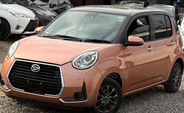 Daihatsu Boon 2019 Brown