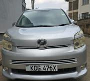 Toyota Voxy 2010 Silver for sale