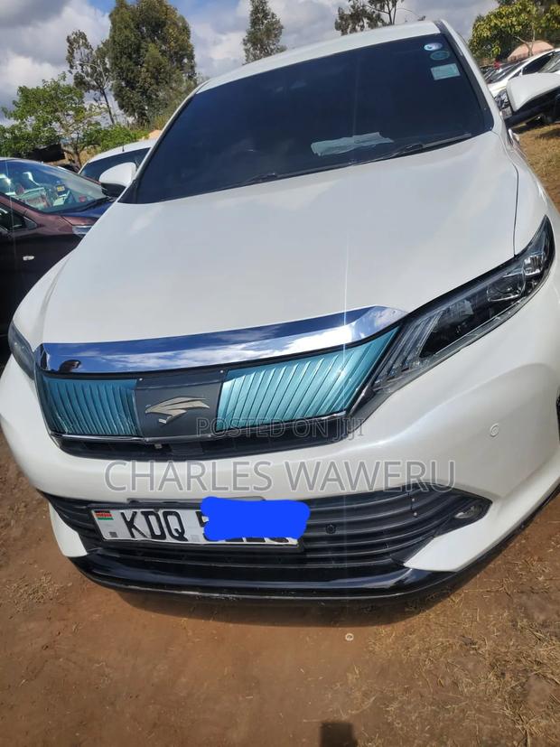 Toyota Harrier 2017 White