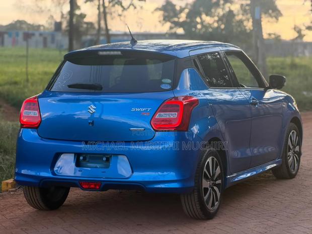Suzuki Swift 2019 Blue