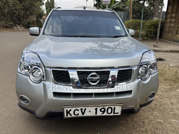 Nissan X-Trail 2012 Silver