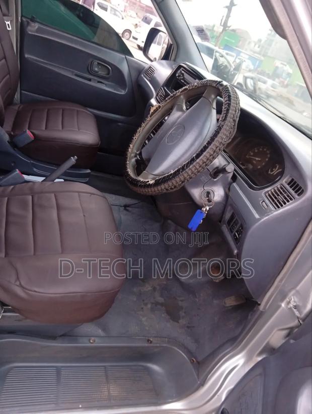 Toyota TownAce 2005 White