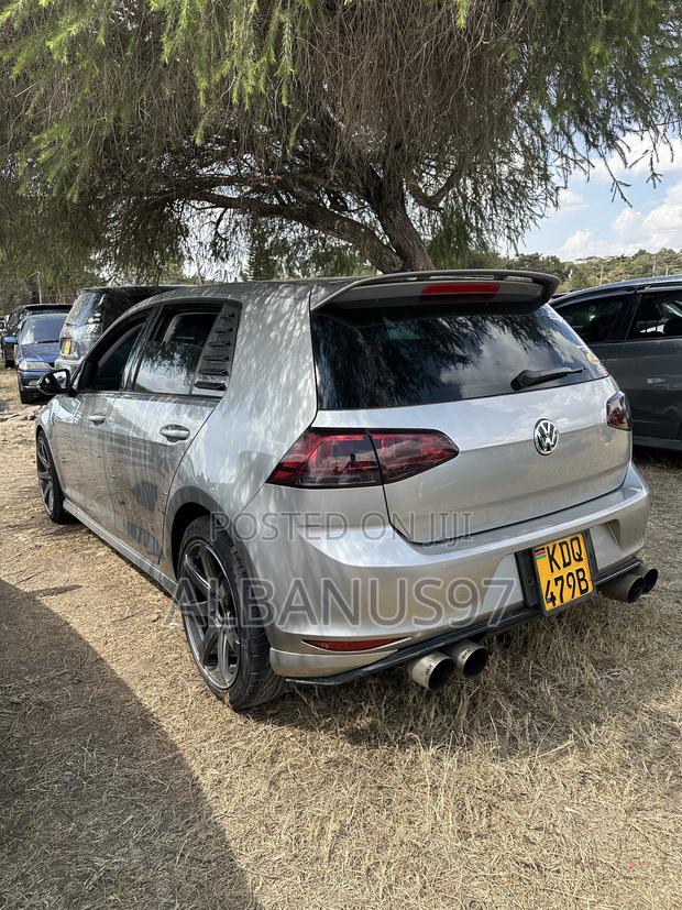 Volkswagen Golf TSI S 4-Door FWD 2017 Silver