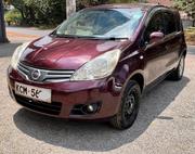 Nissan Note 2010 Maroon for sale