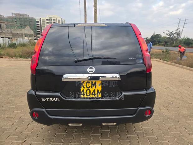 Nissan X-Trail 2010 Black