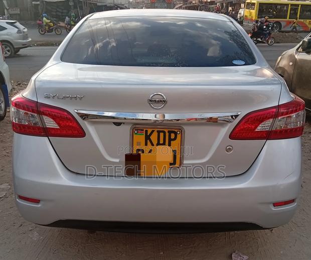 Nissan Sylphy 2017 Silver