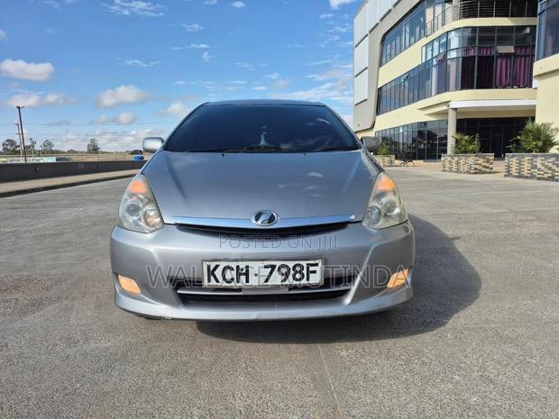 Toyota Wish 2009 Gray