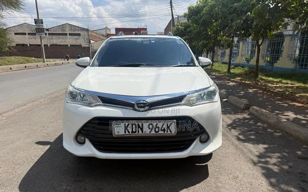 Toyota Corolla Fielder 2016 White