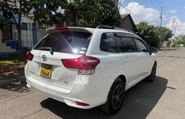 Toyota Corolla Fielder 2016 White