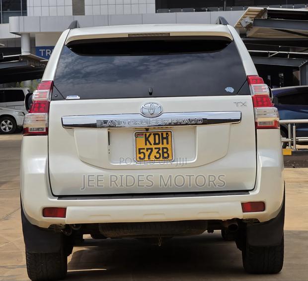 Toyota Land Cruiser Prado 2014 White