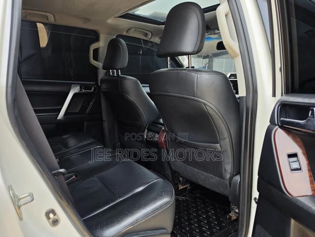 Toyota Land Cruiser Prado 2014 White