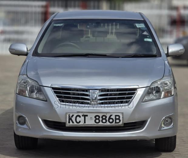 Toyota Premio 2012