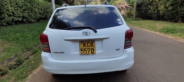 Toyota Corolla 2011 White