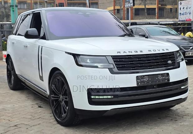 Land Rover Range Rover Vogue 2022 White