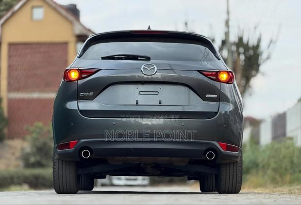 Mazda CX-5 2019 Gray
