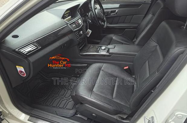 Mercedes-Benz E300 2009 White