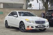 Mercedes-Benz E300 2009 White for sale