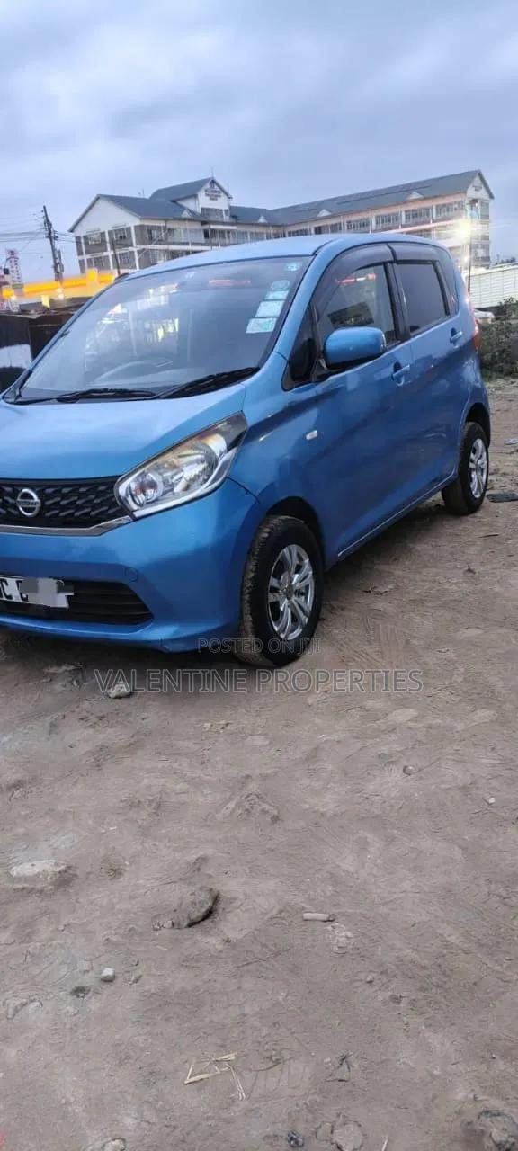 Nissan Dayz 2014 Blue