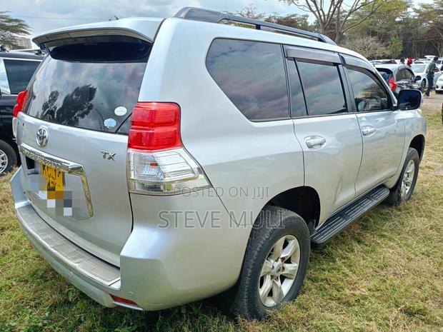 Toyota Land Cruiser Prado 2009 Silver