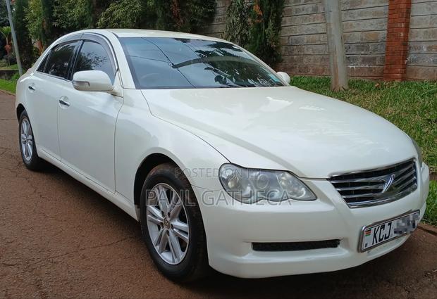 Toyota Mark X 2009 Off white
