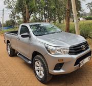 Toyota Hilux 2021 Gray for sale