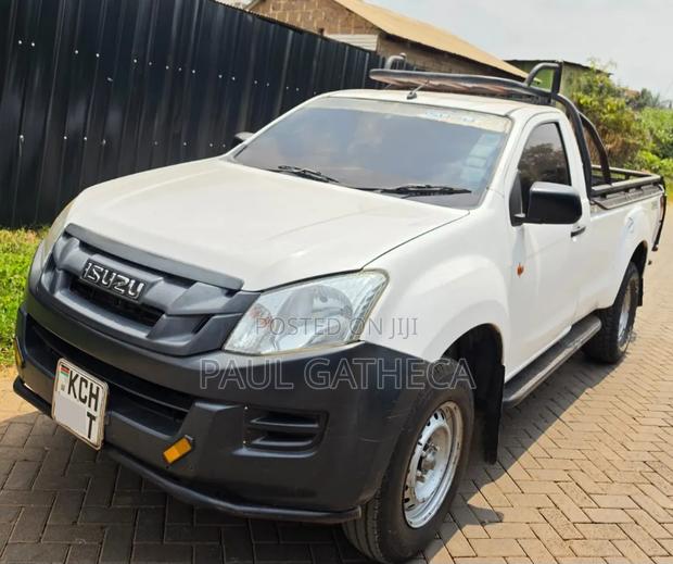 Isuzu D-MAX 2016 White