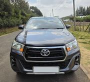 Toyota Hilux 2020 Gray for sale