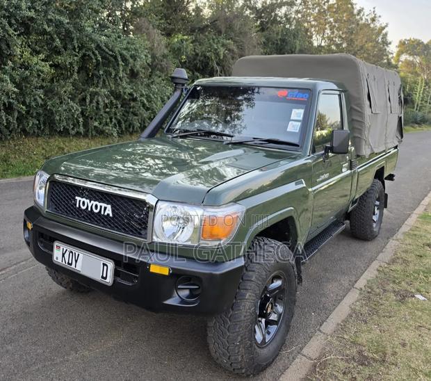 Toyota Land Cruiser 2018 Green