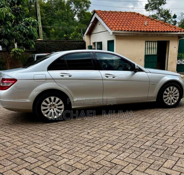 Mercedes-Benz C200 2008 Silver