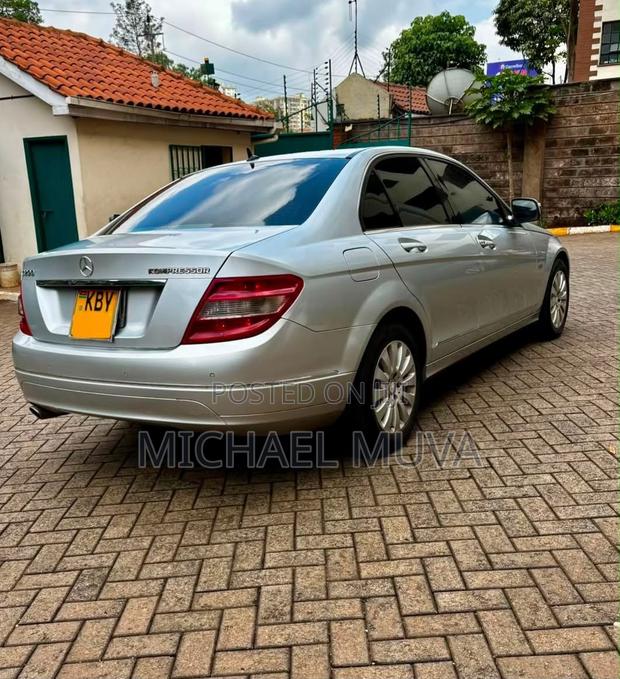 Mercedes-Benz C200 2008 Silver
