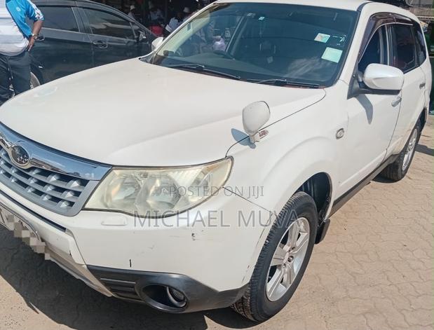 Subaru Forester 2012 Pearl
